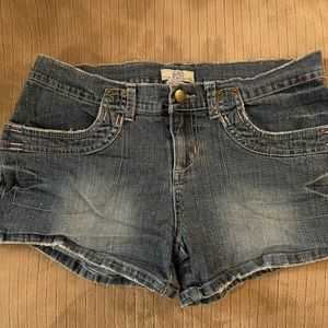 Juniors jean shorts-size 9